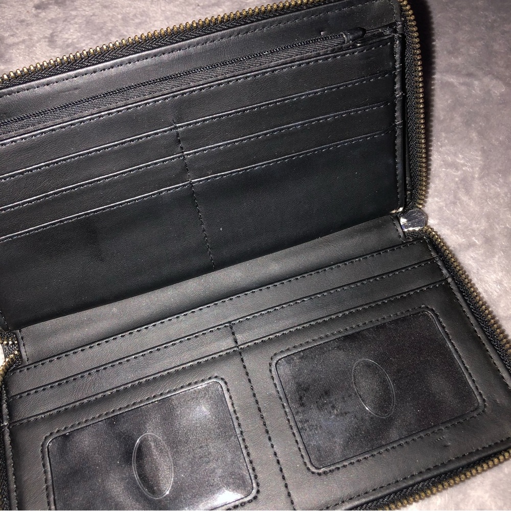 Guess black wallet - Picture 6 of 11